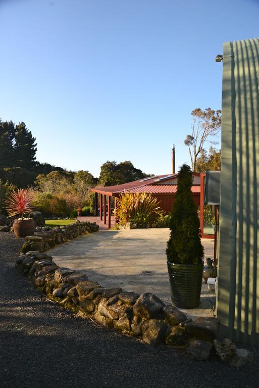 Barn Bed And Breakfast Waitati Екстер'єр фото