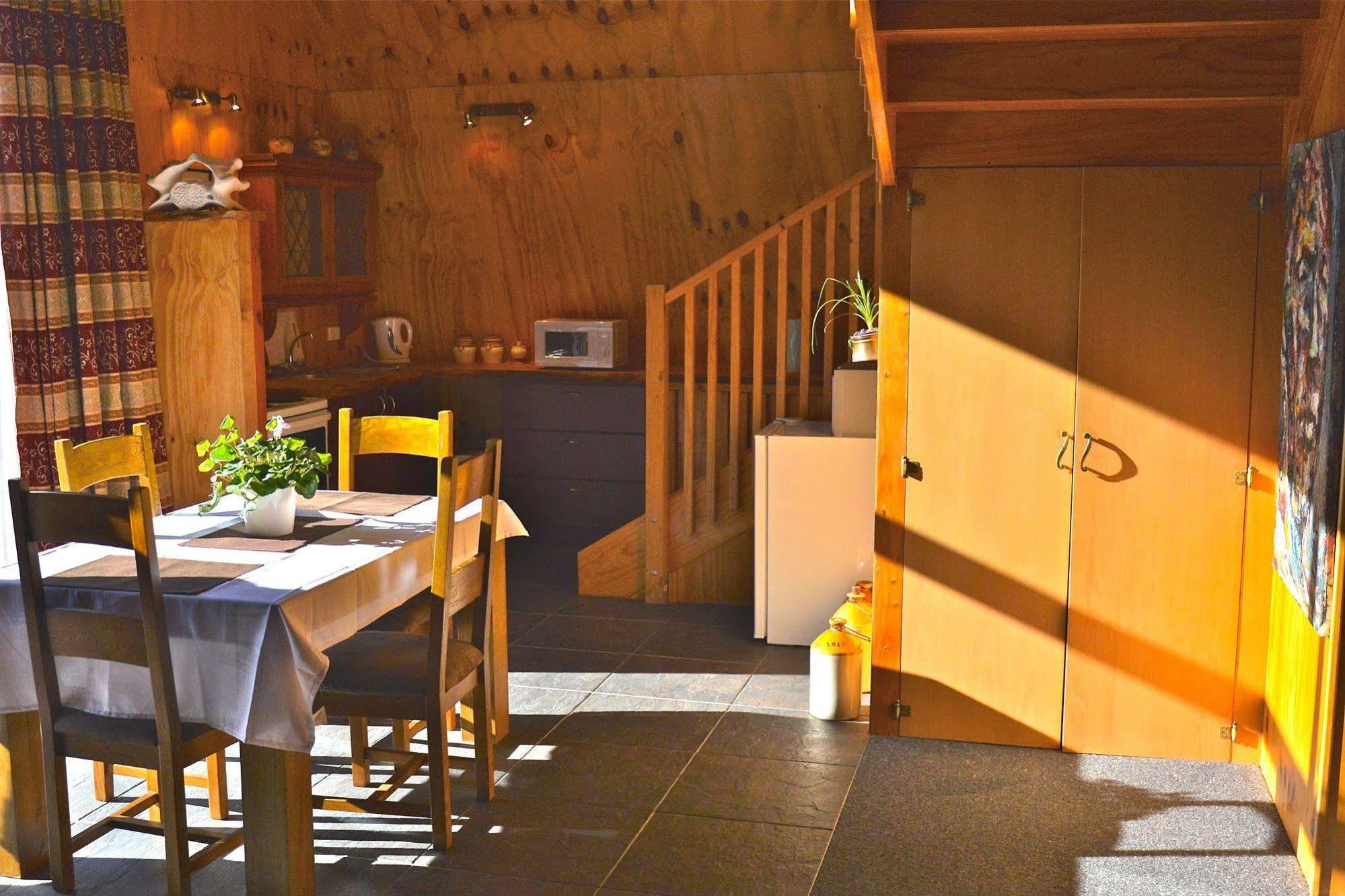 Barn Bed And Breakfast Waitati Екстер'єр фото