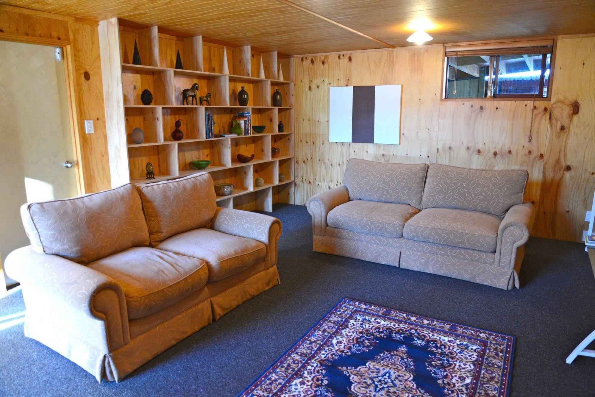 Barn Bed And Breakfast Waitati Екстер'єр фото